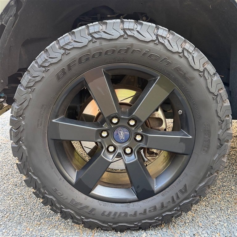 Used 2018 Ford F150 SuperCrew XL w/ Equipment Group 101A Mid AWD/4WD image 12