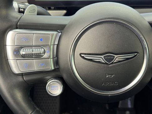 Used 2023 Genesis GV60 Performance image 23