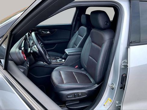 Used 2022 Chevrolet Blazer RS w/ Driver Confidence II Package FWD image 10