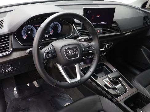 Used 2021 Audi Q5 Premium Plus image 6