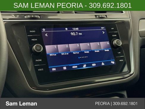 Used 2023 Volkswagen Tiguan SE image 14