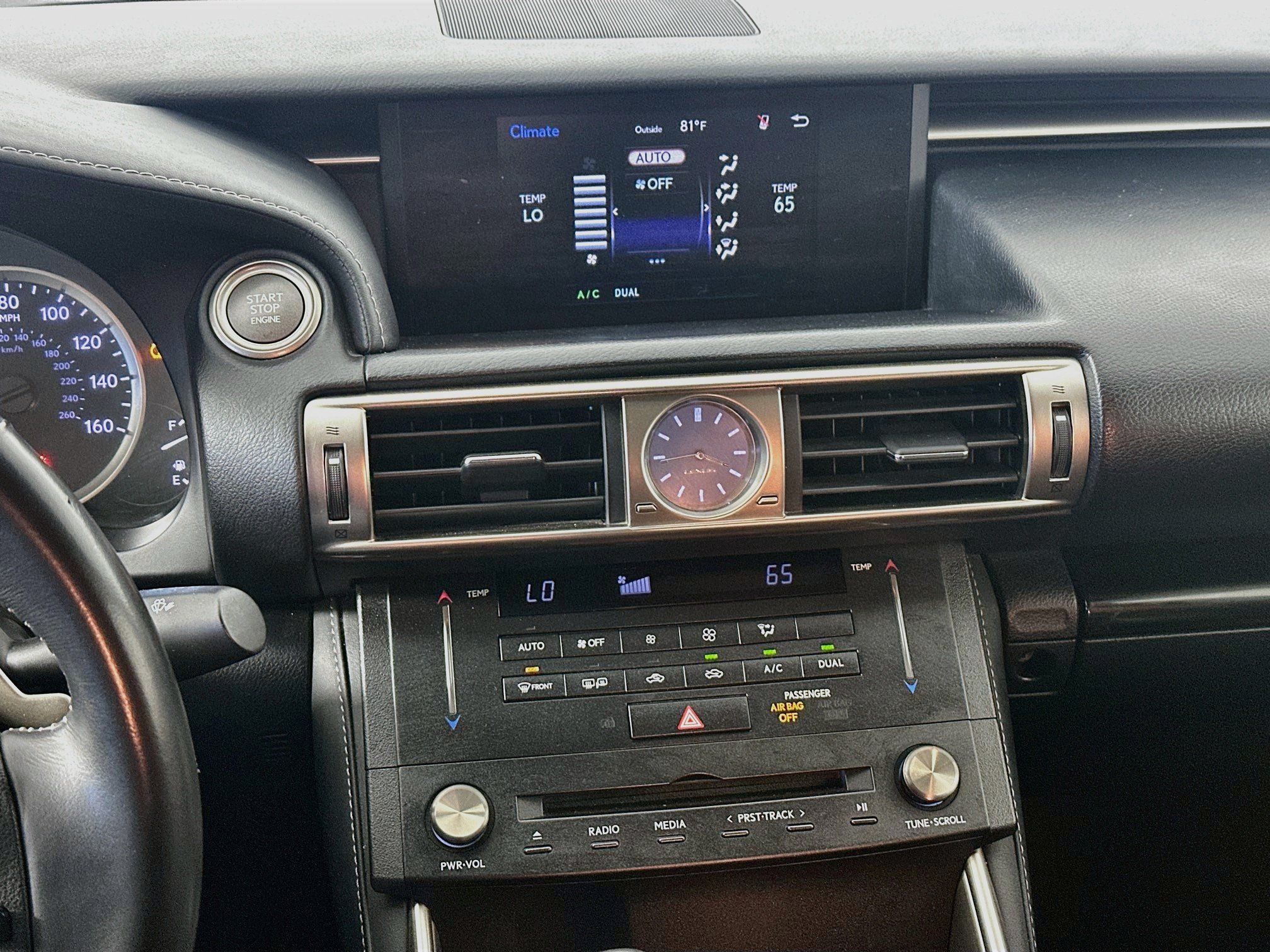 Used 2015 Lexus IS 250 RWD image 23