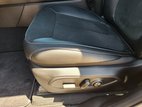 New 2025 Jeep Grand Cherokee L Altitude image 16