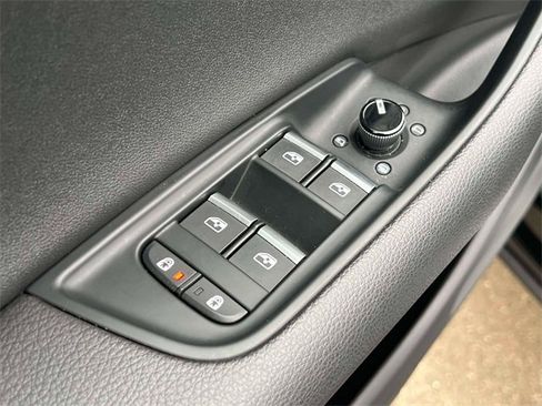 Used 2023 Audi Q8 Premium w/ Convenience Package image 18