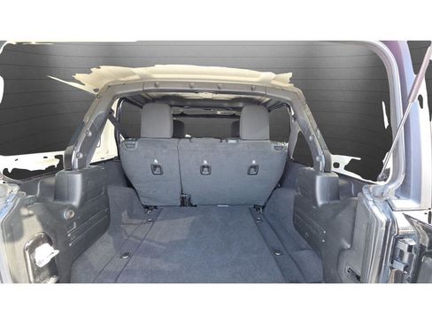 Used 2020 Jeep Wrangler Unlimited Sport S image 28