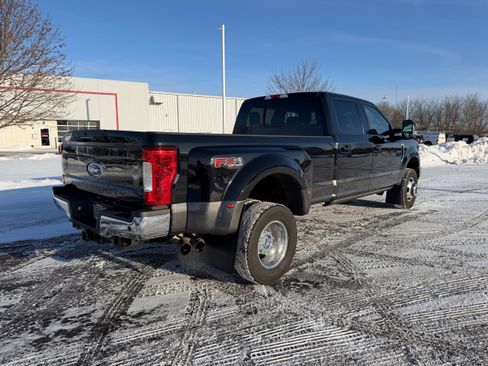 Used 2019 Ford F350 Lariat w/ Lariat Ultimate Package image 8