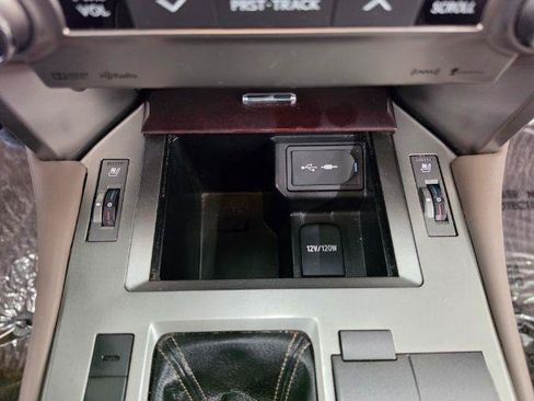 Used 2016 Lexus GX 460 w/ Premium Package AWD/4WD image 26