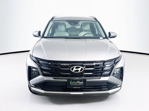 Used 2025 Hyundai Tucson SEL FWD image 2