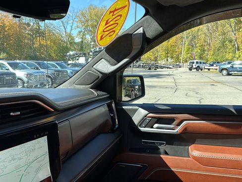 Certified 2024 GMC Sierra 1500 Denali Ultimate image 24