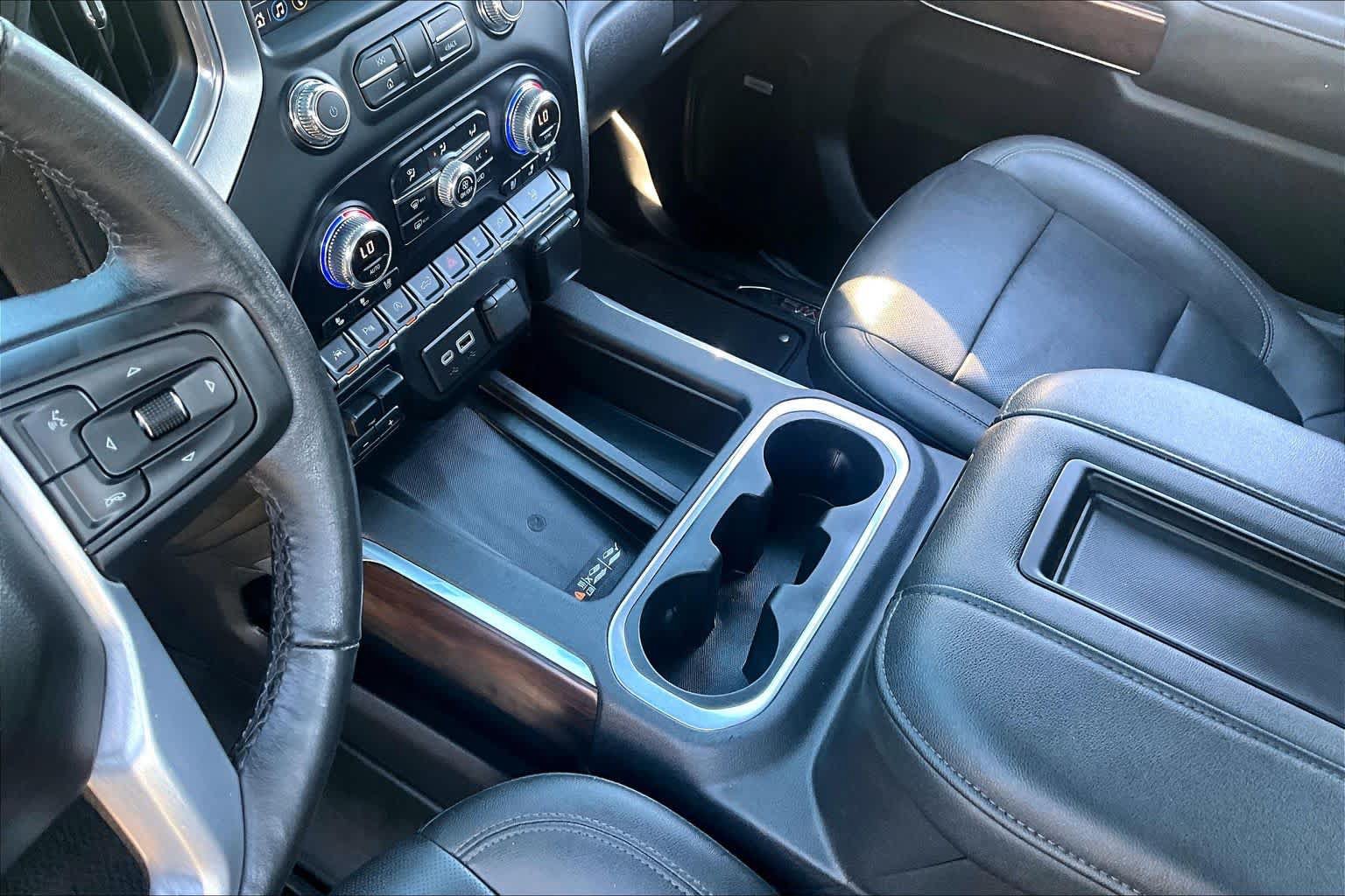 Used 2022 GMC Sierra 1500 SLT RWD image 17