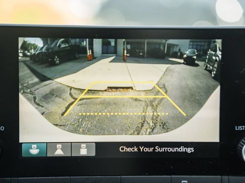 Used 2024 Honda Civic LX image 37