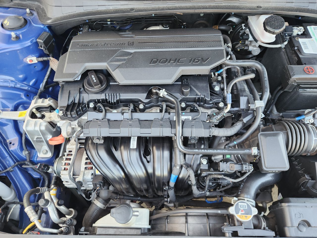 Used 2024 Hyundai Elantra SEL FWD image 28