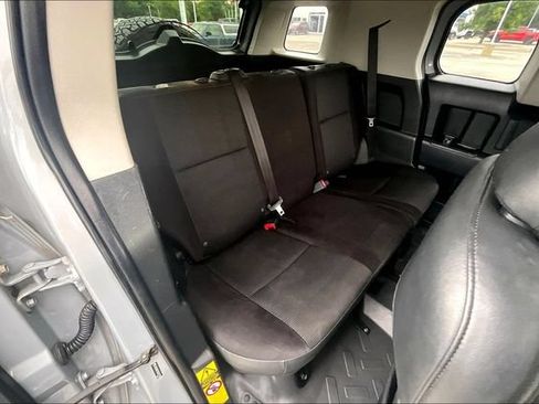 Used 2014 Toyota FJ Cruiser 4WD w/ Convenience Package image 25
