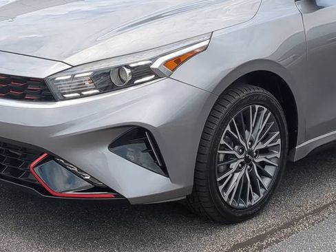 Used 2022 Kia Forte GT-Line w/ GT-Line Premium Package FWD image 9