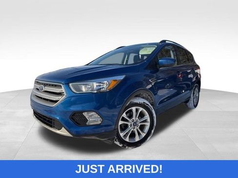 Used 2018 Ford Escape SE image 1