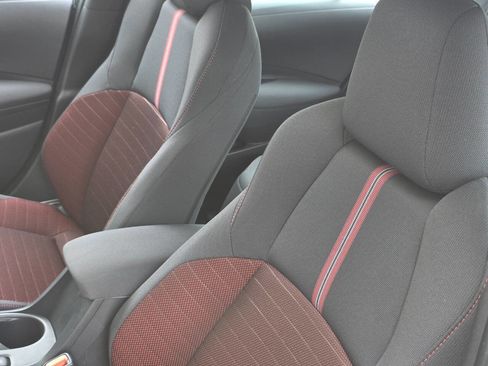 Used 2026 Toyota Corolla SE FWD image 22