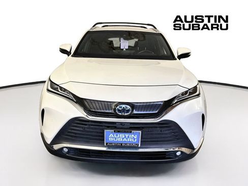 Used 2022 Toyota Venza Limited AWD/4WD image 2
