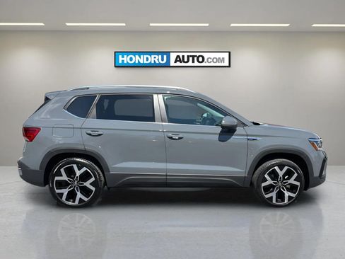 Used 2023 Volkswagen Taos SEL AWD/4WD image 12