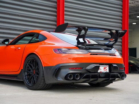 Used 2021 Mercedes-Benz AMG GT Black Series image 9