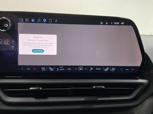 Certified 2025 Chevrolet Silverado EV LT AWD/4WD image 18