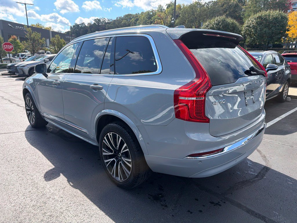 Used 2025 Volvo XC90 T8 Plus w/ Protection Package Premier AWD/4WD image 2
