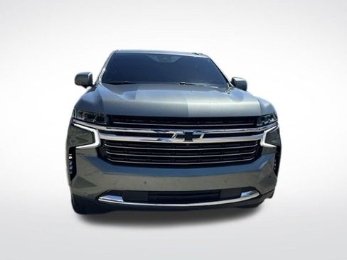 Used 2024 Chevrolet Suburban LT w/ LT Signature Package AWD/4WD image 9
