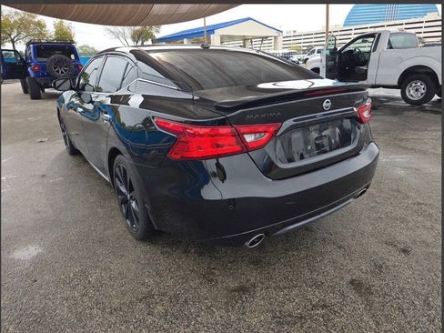 Used 2018 Nissan Maxima SR w/ Midnight Edition image 3