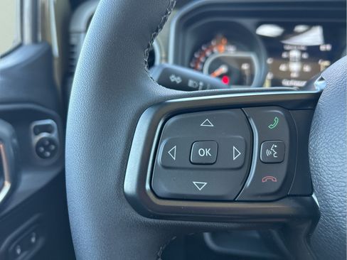 New 2026 Jeep Gladiator Willys AWD/4WD image 16