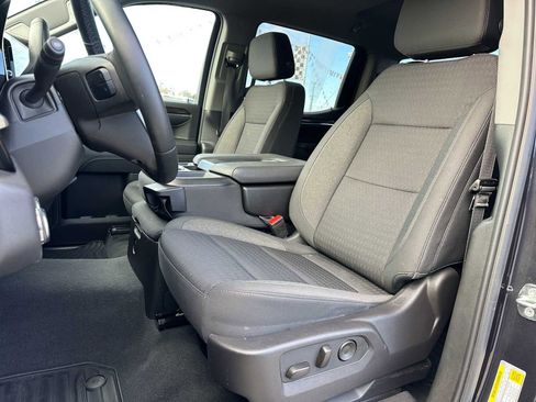 Used 2024 GMC Sierra 1500 Elevation image 21