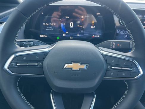 New 2026 Chevrolet Equinox EV LT image 20