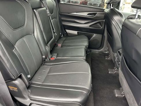 Used 2022 INFINITI QX60 Luxe w/ Cargo Package image 11