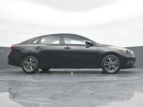 Used 2023 Kia Forte LXS FWD image 31