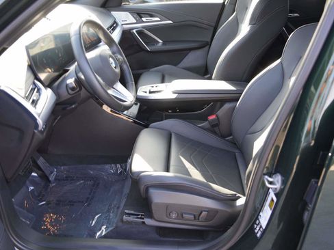 Used 2024 BMW X1 xDrive28i w/ Premium Package image 13