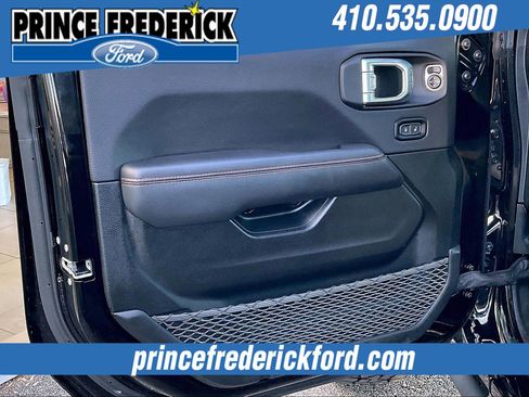 Used 2023 Jeep Gladiator Mojave w/ LED Lighting Group image 21