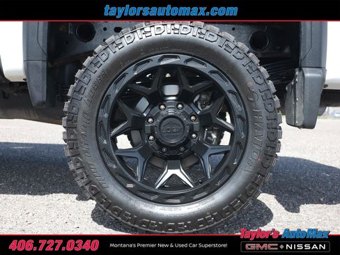 Used 2024 GMC Sierra 2500 SLE w/ SLE Value Package AWD/4WD image 34