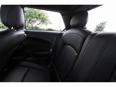 Used 2019 MINI Cooper 2-Door Hardtop FWD image 12