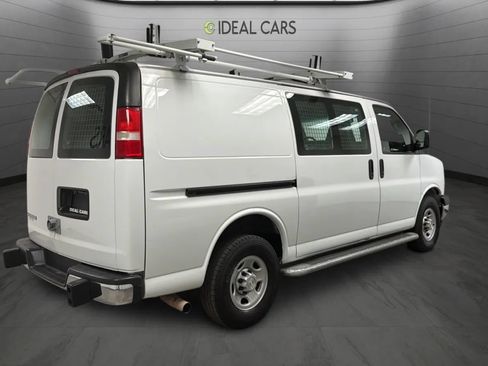 Used 2019 Chevrolet Express 2500 w/ Driver Convenience Package RWD image 5