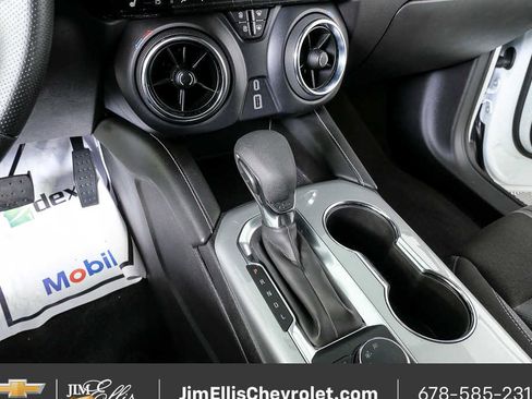 Used 2025 Chevrolet Blazer LT image 16