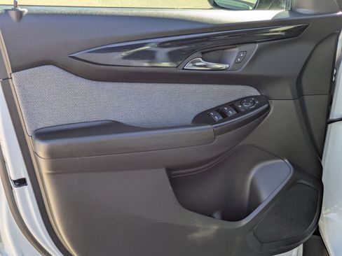 Used 2024 Chevrolet TrailBlazer LT image 11