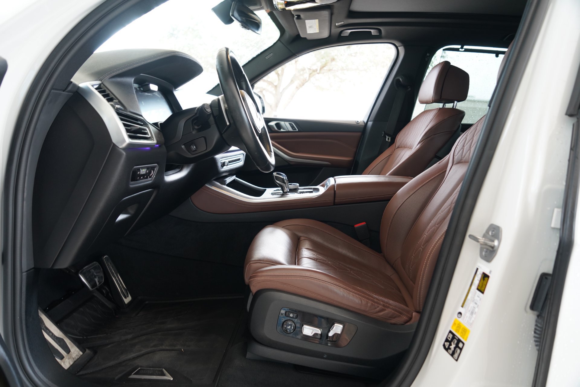 Used 2023 BMW X5 M50i w/ Executive Package AWD/4WD image 11