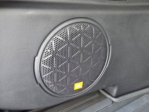 Used 2021 Toyota RAV4 Limited image 36