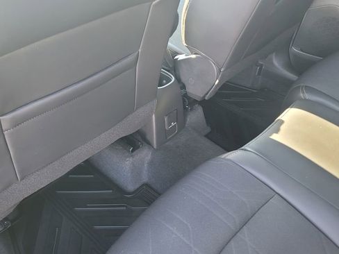 Used 2022 Chevrolet Trax LT w/ Driver Confidence Package image 26