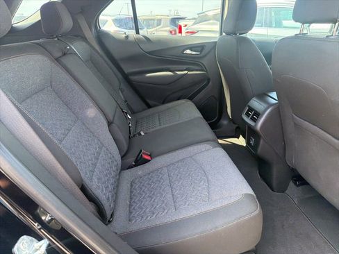 Used 2022 Chevrolet Equinox LT FWD image 24