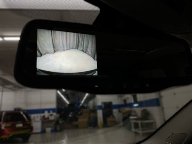 Used 2010 GMC Terrain SLE FWD image 31