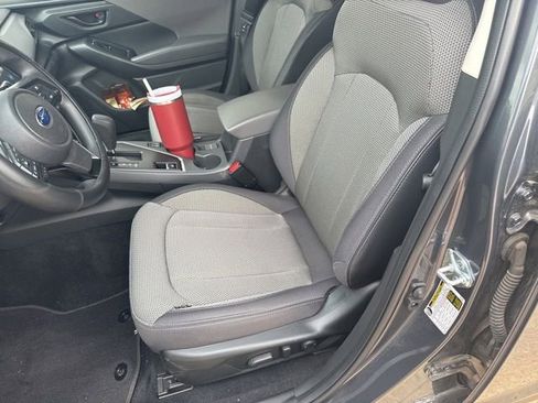 Used 2024 Subaru Crosstrek 2.0i Premium image 9