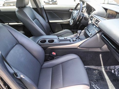 Used 2016 Lexus IS 200t RWD image 16