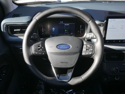 New 2025 Ford Maverick XLT w/ XLT Luxury Package image 6