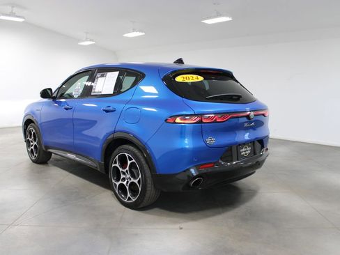 Used 2024 Alfa Romeo Tonale Veloce AWD/4WD image 7