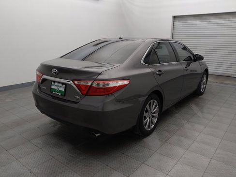 Used 2015 Toyota Camry XLE image 9