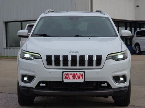 Used 2021 Jeep Cherokee Limited w/ Elite Package AWD/4WD image 2